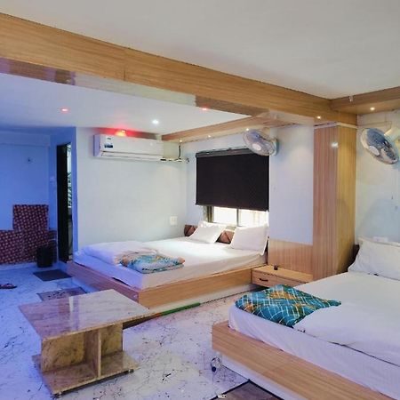 The Maheshwari Residency Hotel Ayodhya ภายนอก รูปภาพ
