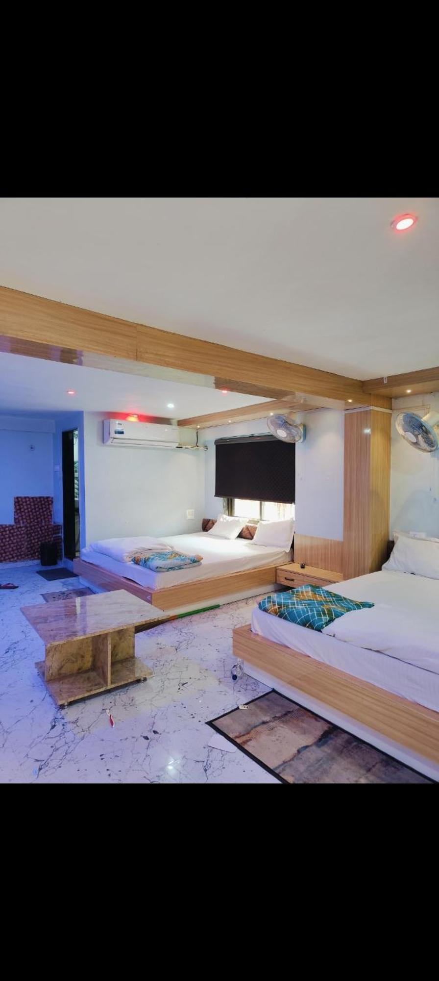 The Maheshwari Residency Hotel Ayodhya ภายนอก รูปภาพ